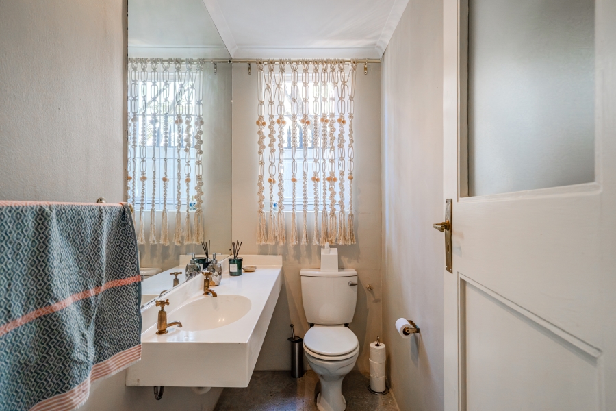 3 Bedroom Property for Sale in Oranjezicht Western Cape